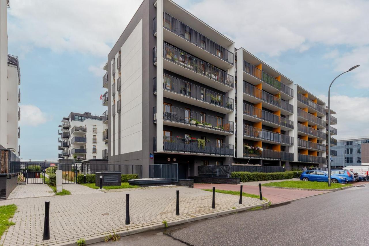 Cozy Apartment With Parking Bakalarska By Noclegi Renters Warszawa Eksteriør bilde