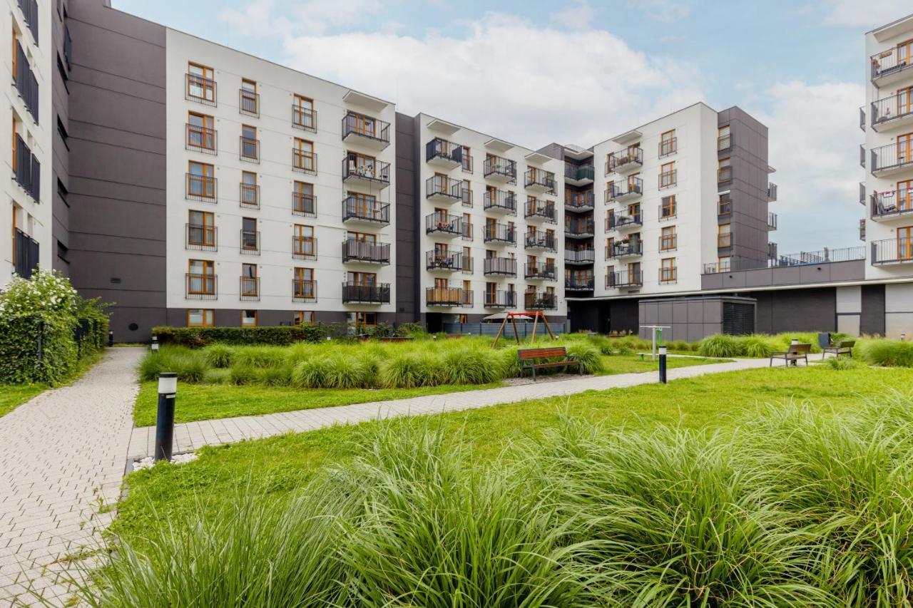 Cozy Apartment With Parking Bakalarska By Noclegi Renters Warszawa Eksteriør bilde